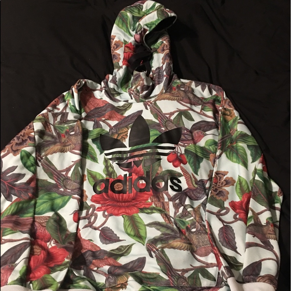 2 piece multi-color ADIDAS Ffarm” set.